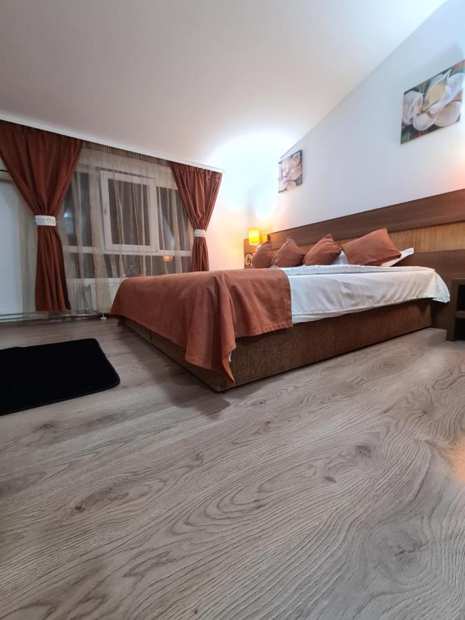 부쿠레슈티 Garsoniera Privata B&B 외부 사진
