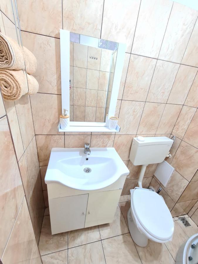 부쿠레슈티 Garsoniera Privata B&B 외부 사진