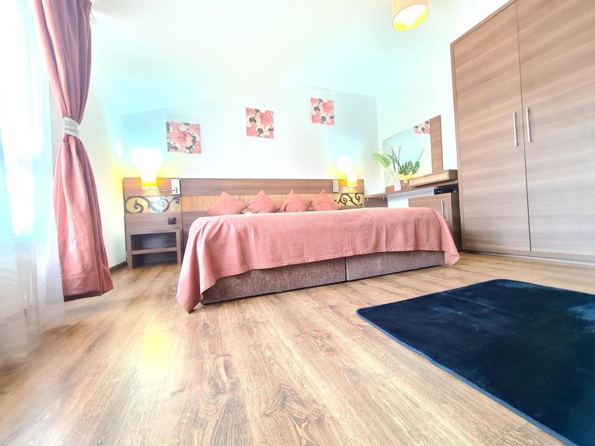 부쿠레슈티 Garsoniera Privata B&B 외부 사진