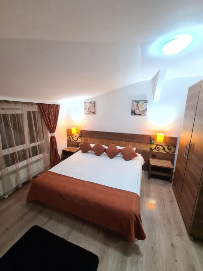 부쿠레슈티 Garsoniera Privata B&B 외부 사진